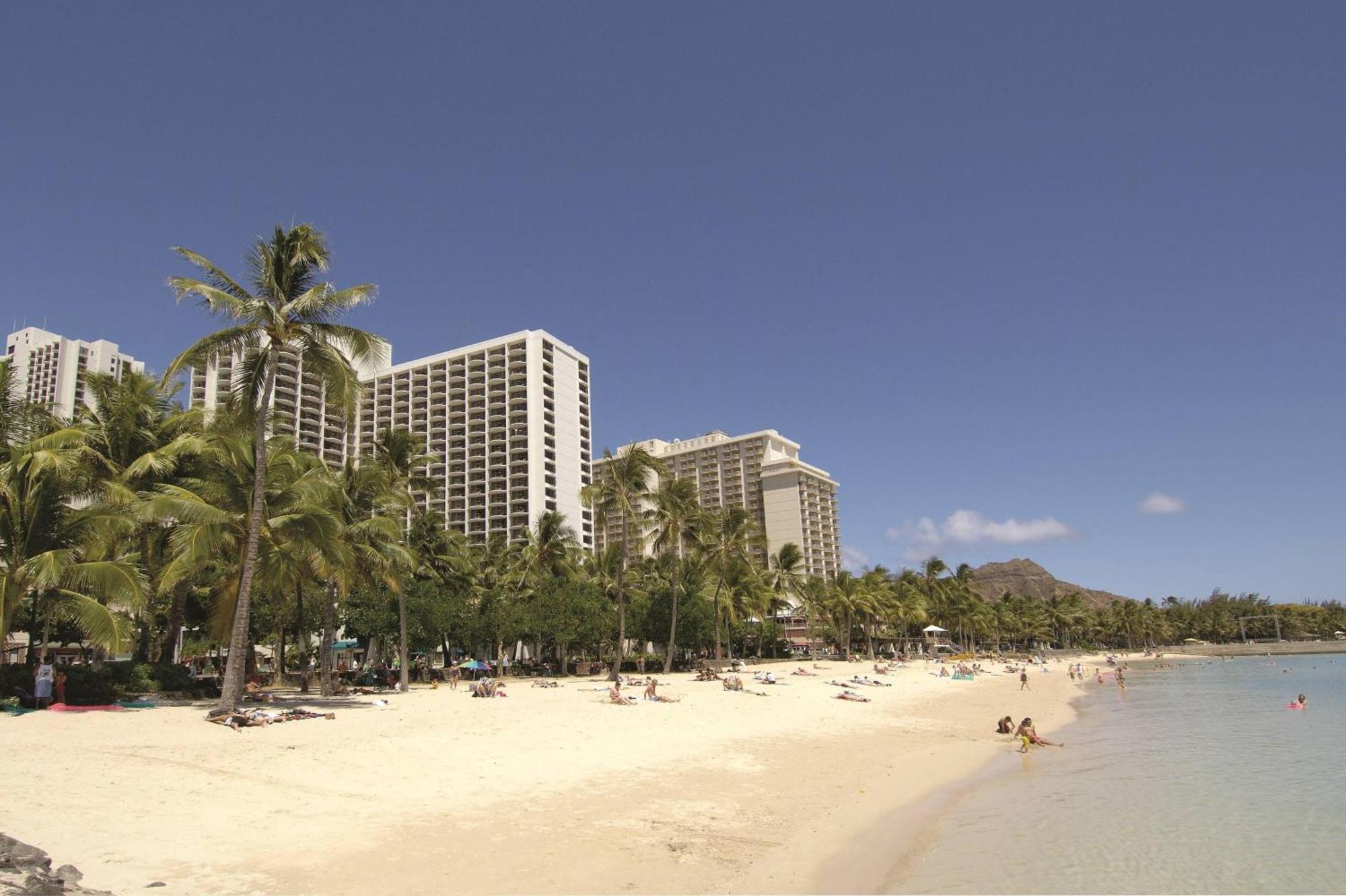 Waikiki Beach Marriott Resort & Spa Honolulu Exterior photo